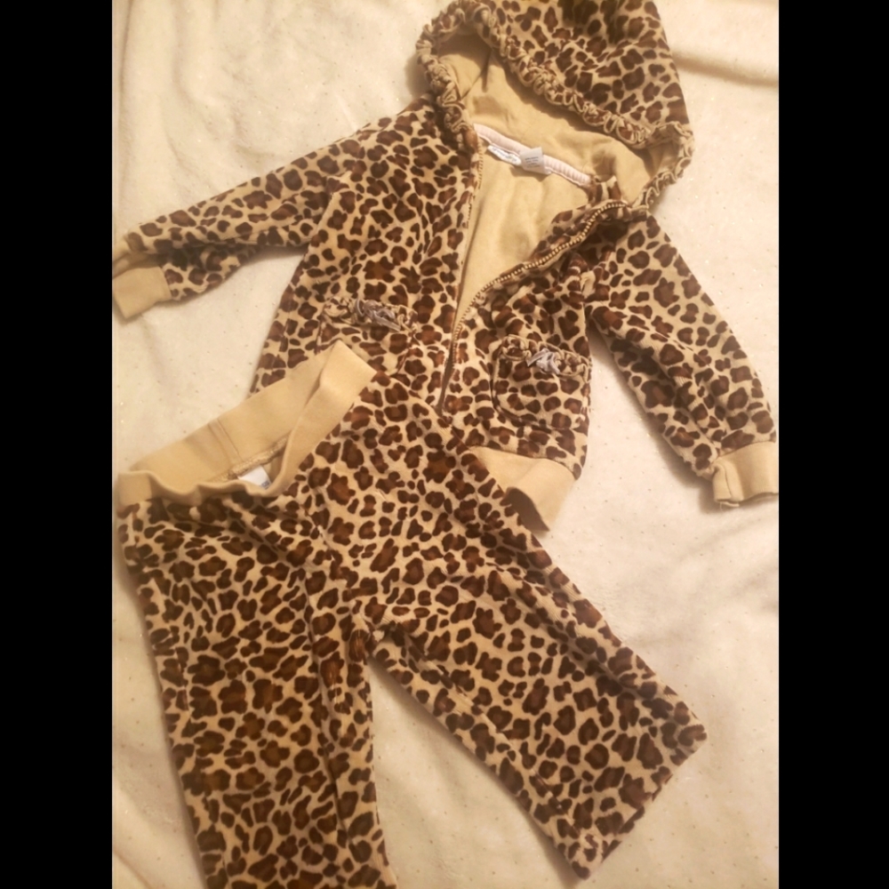 Matching baby girl sweat suit